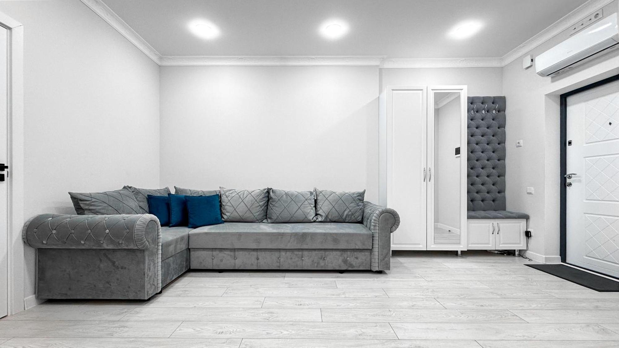 Luxury New Avram Iancu Apartments Chişinau Exteriör bild